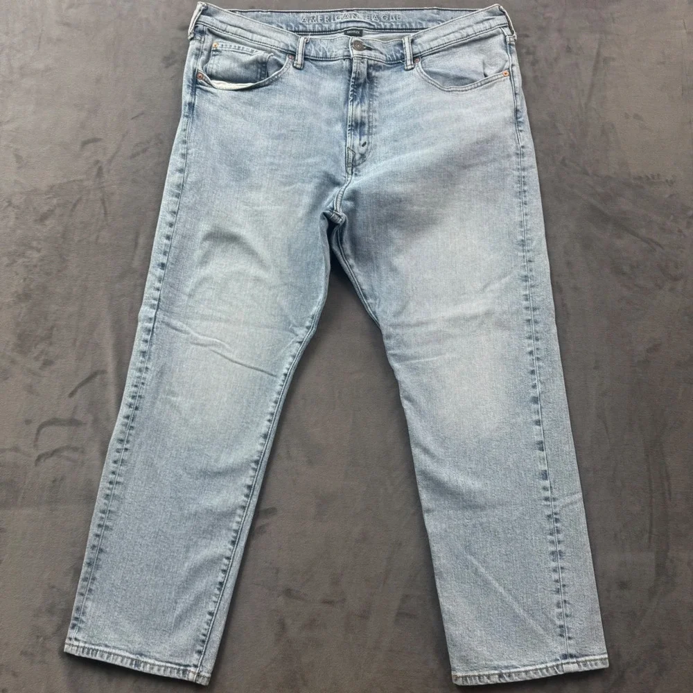 American Eagle Mens Easy Flex Straight Jeans Light Wash Blue 38x30 Denim Pants
